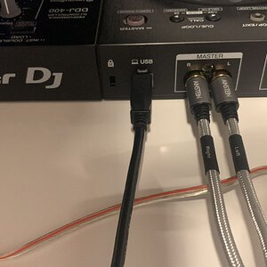 Pioneer eingang usb und cinch.jpeg