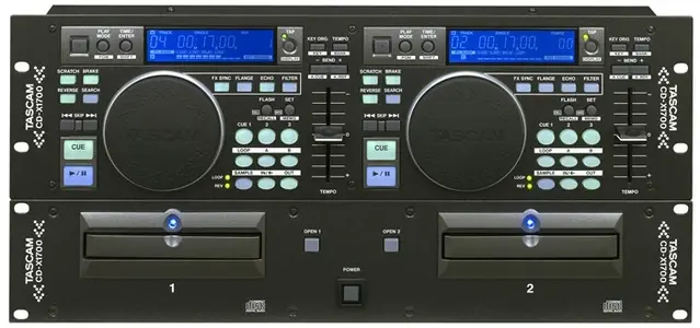 TASCAM_CDX1700.webp
