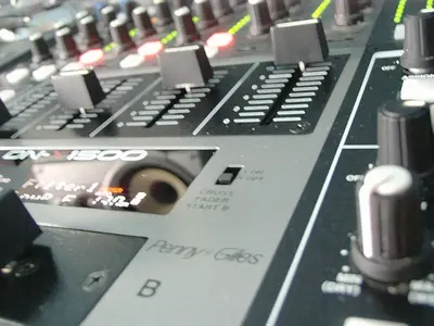 DN X-1500-stylish.webp