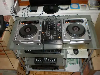 Pioneer DJ Set Face.webp