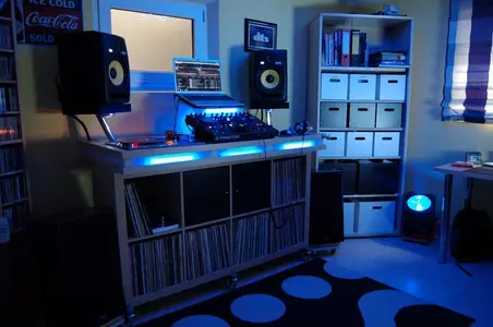 DSC_5914 [800x600].webp (Open Floor)