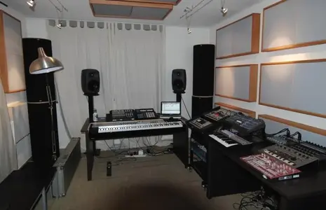 Studio2.webp