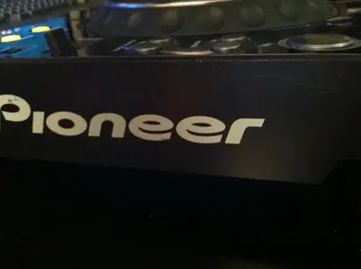 IMG_0638.webp (Digitale DJ Laufwerke (CD &amp; CO))