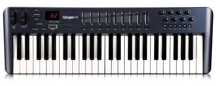m-audio-Oxygen49-top.webp
