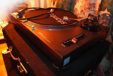 technics 1210er.webp