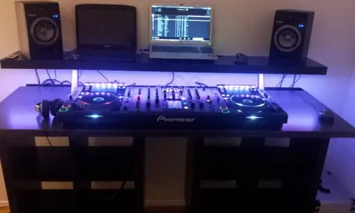 2012-10-10 23.41.26.webp (Open Floor)