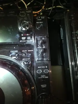 IMG_5668.webp (Digitale DJ-Laufwerke)