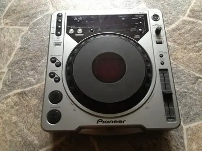 cdj800_3.webp