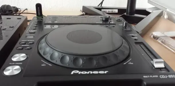 CDJ2-1.webp (Digitale DJ Laufwerke (CD &amp; CO))