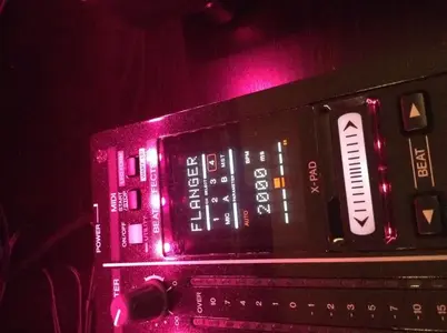 IMG_1844.webp (Mixer) IMG_1844.webp (Mixer)