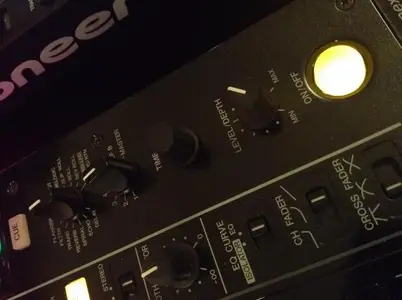 IMG_1845.webp (Mixer) IMG_1845.webp (Mixer)