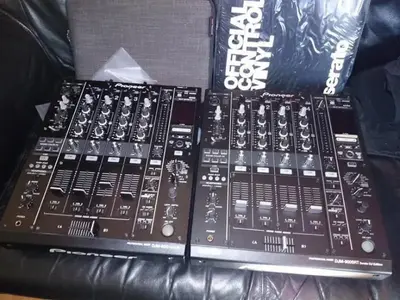 1972404_576857795744404_1575479269_n.webp (Mischpulte)