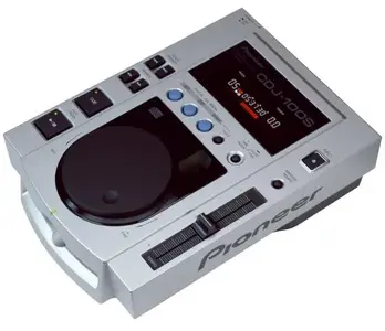 cdj100s_angle_large.webp (Digitale DJ Laufwerke (CD &amp; CO))