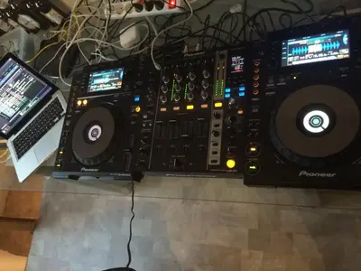 IMG_1247.webp (Open Floor)