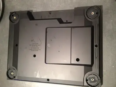 IMG_5886.webp (Plattenspieler)