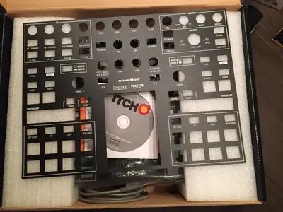 Novation Twitch -  18. Dezember 2014 - 3.webp (DJ Controller)
