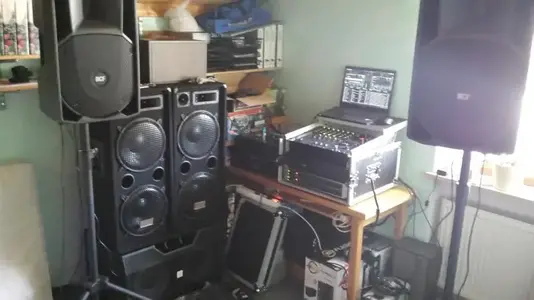 20150110_114134.webp (Open Floor)