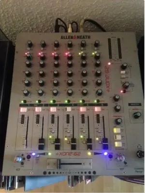 Bildschirmfoto 2015-01-24 um 14.54.55.webp (Mixer) Bildschirmfoto 2015-01-24 um 14.54.55.webp (Mixer)