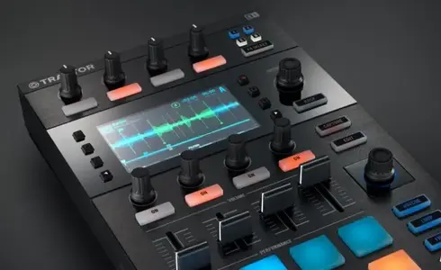 D24.webp (DJ-Software, Controller & All-in-Ones) D24.webp (DJ-Software, Controller & All-in-Ones)