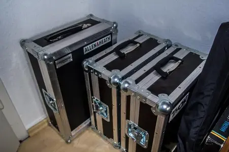 Cases.webp (Digitale DJ Laufwerke (CD &amp; CO))