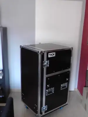 DJ Case2.webp (Open Floor)