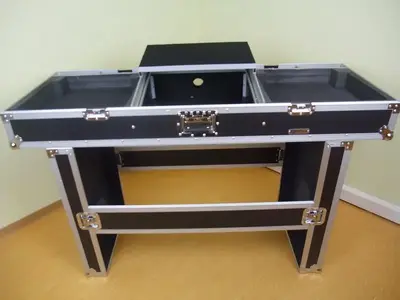 mobile DJ-Workstation.webp (Lichteffekte, Nebelmaschinen, Hardware)