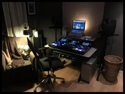 IMG_3779.webp (Open Floor)