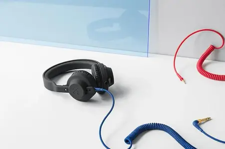 aiaiai-headphones-ed.webp (DJ-Tools) aiaiai-headphones-ed.webp (DJ-Tools)