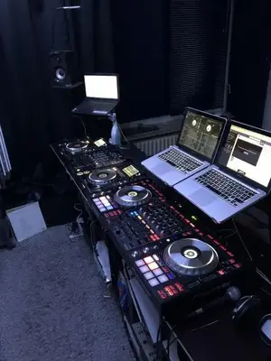 C154D378-698E-46B3-A0BC-8177F8B0A0D4.webp (EventBase)