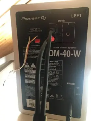 75B03B6C-45D9-40E7-A6E0-181DDD1A2A35.webp (Mischpulte) 75B03B6C-45D9-40E7-A6E0-181DDD1A2A35.webp (Mischpulte)