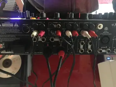 A4AFBF5F-8052-42CF-9704-C6DA7FCBE1F9.webp (Mischpulte) A4AFBF5F-8052-42CF-9704-C6DA7FCBE1F9.webp (Mischpulte)