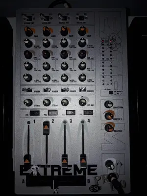 20200305_193715.webp (Mischpulte)