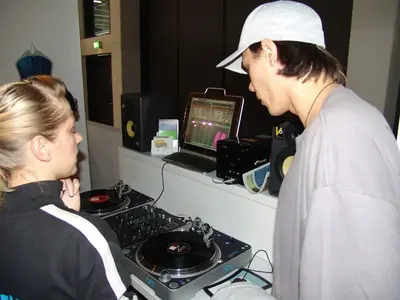 DSC04814.webp (Open Floor)