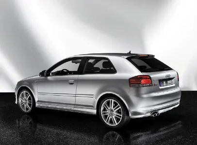 Audi-S3-2-lg.webp