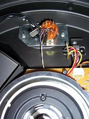 Schalter + Quarz.webp