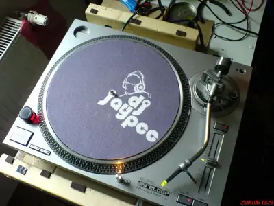 DSC00320.webp (Plattenspieler) DSC00320.webp (Plattenspieler)