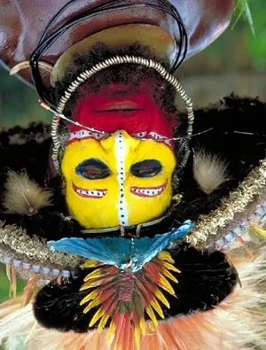 Rotation of papua_eingeborener_dr.webp