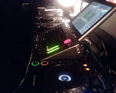 Dj Session Seven.webp