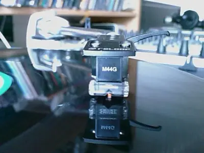 shure.webp (Open Floor)