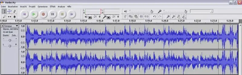 audacity-waveform.webp