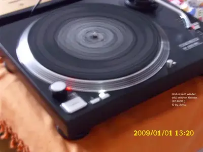 DSCI0006.webp (Plattenspieler) DSCI0006.webp (Plattenspieler)