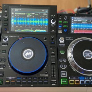 Denon DJ Set