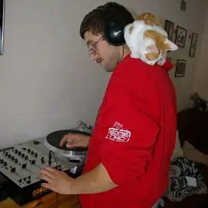 Ich und der Katzen DJ