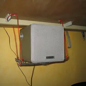 Boxen-Montage der Bassbox