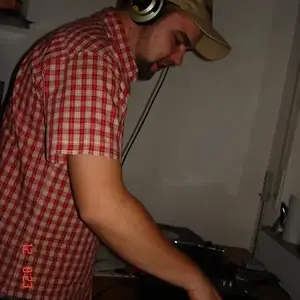 auflegen @ peebs home 2006