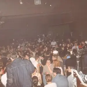 27856-big Party 12.2001 2 