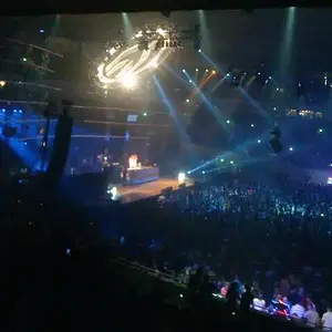 Mayday 2009 - Massive Moments