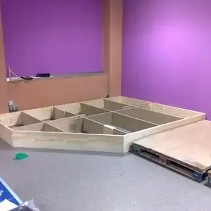 Neus Dj-pult Bau Dez 2009