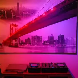 18298-32571 1261743674859 1567724984 30574007 2948857 N