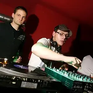 44477-l F4557a7f610f4d5797940b7952f603ec